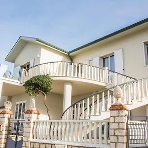 La Di Nonna Pina Balestrate